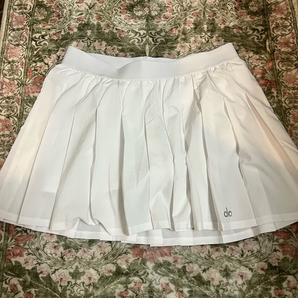 Alo Yoga Varsity Tennis Skirt White Small Athletic Skort - Picture 3 of 6